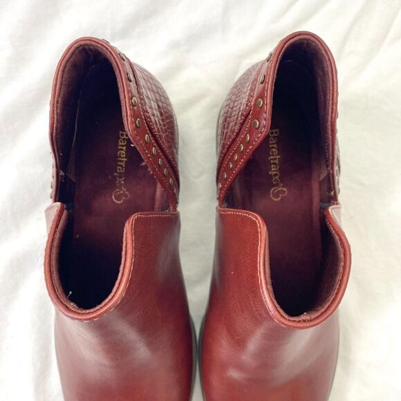 Baretraps Avril Ankle Boot  Western Burgundy Red Croc Studded Booties US 8 NEW - Picture 2 of 8